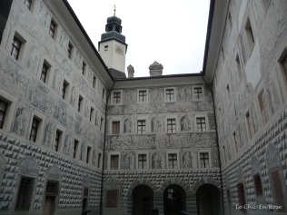 Courtyard of the upper castle constructed from 1564-1567. Grisaille fresco work - grey paint on still wet plaster.