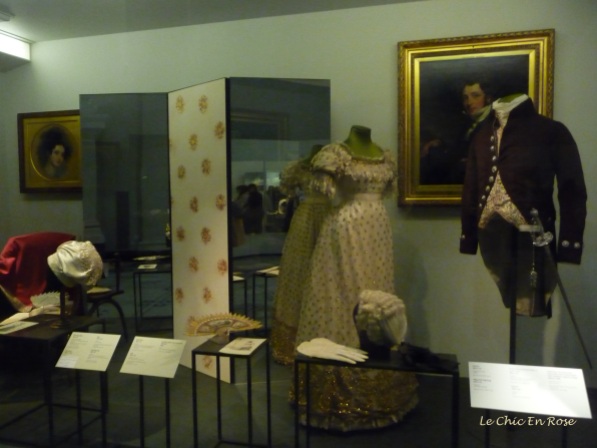 V&A history of fashion collection