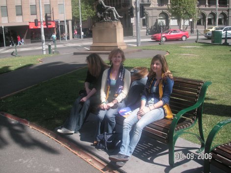 Famille Chic in Melbourne for the AFL Grand Final in 2006